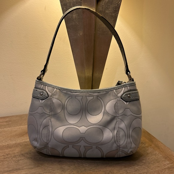 Authentic Coach purse👛 - Picture 3 of 6